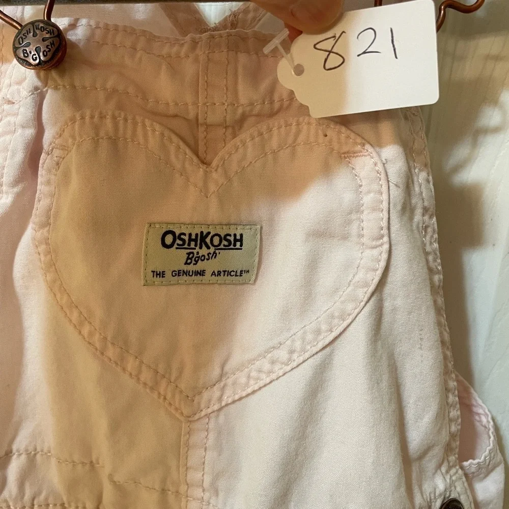 VTG OshKosh B’gosh 4T/4A Kids Pink Shortalls Heart Back 🩷✨